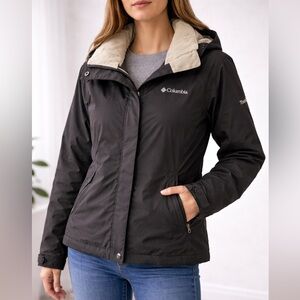 Columbia Titanium Waterproof Jacket Black Women’s Size M